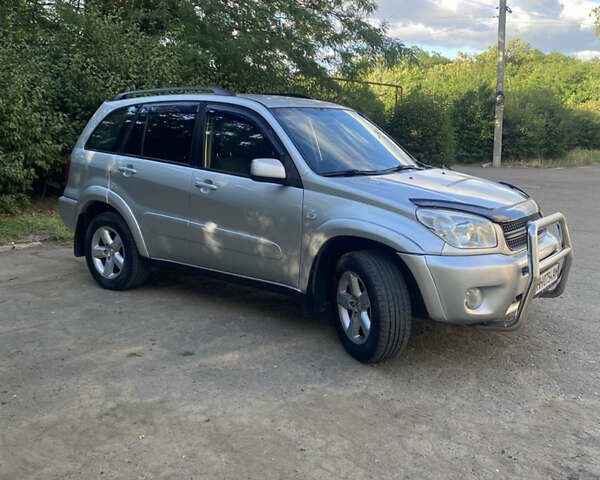 Сірий Тойота РАВ 4, об'ємом двигуна 2 л та пробігом 295 тис. км за 7199 $, фото 29 на Automoto.ua