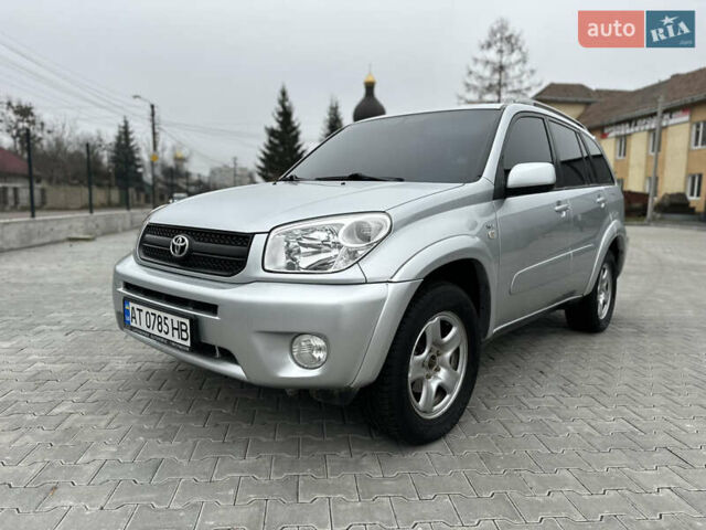 Серый Тойота РАВ 4, объемом двигателя 2 л и пробегом 286 тыс. км за 6200 $, фото 2 на Automoto.ua