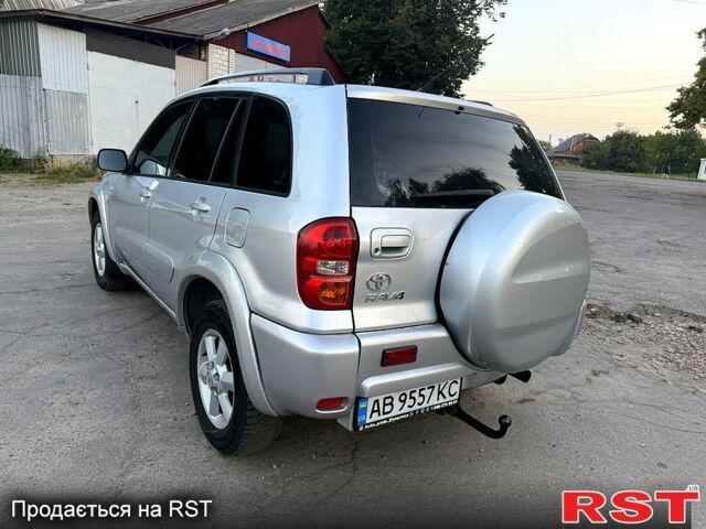Серый Тойота РАВ 4, объемом двигателя 2 л и пробегом 270 тыс. км за 6300 $, фото 6 на Automoto.ua
