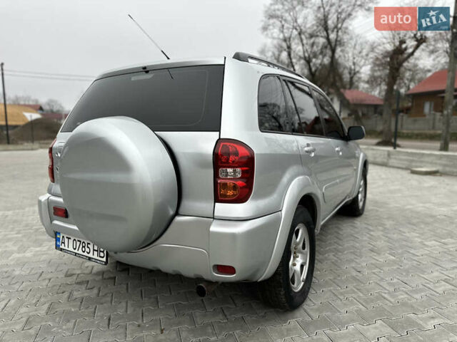 Серый Тойота РАВ 4, объемом двигателя 2 л и пробегом 286 тыс. км за 6200 $, фото 6 на Automoto.ua