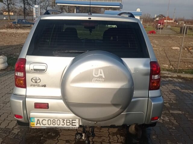 Серый Тойота РАВ 4, объемом двигателя 2 л и пробегом 266 тыс. км за 6900 $, фото 3 на Automoto.ua