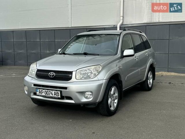 Серый Тойота РАВ 4, объемом двигателя 2 л и пробегом 187 тыс. км за 7700 $, фото 34 на Automoto.ua