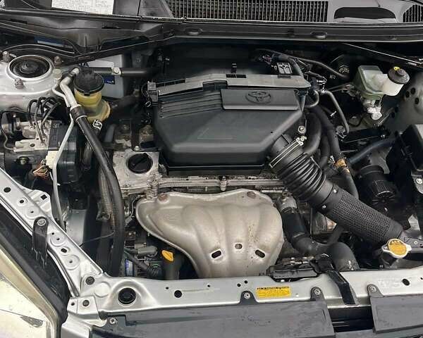 Сірий Тойота РАВ 4, об'ємом двигуна 0 л та пробігом 186 тис. км за 8250 $, фото 17 на Automoto.ua