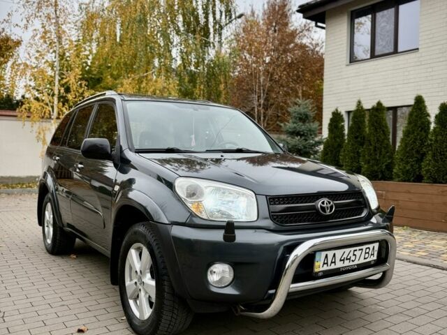 Серый Тойота РАВ 4, объемом двигателя 2 л и пробегом 320 тыс. км за 7700 $, фото 10 на Automoto.ua