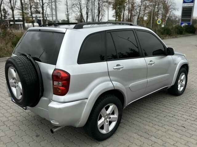 Серый Тойота РАВ 4, объемом двигателя 2 л и пробегом 390 тыс. км за 3850 $, фото 5 на Automoto.ua