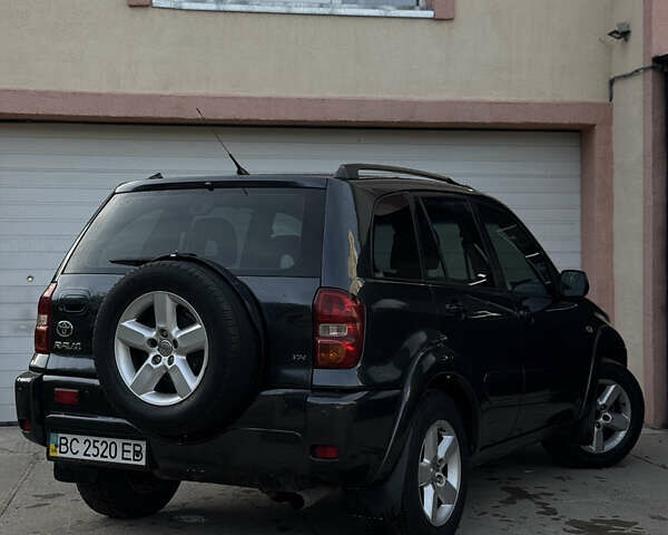 Серый Тойота РАВ 4, объемом двигателя 2 л и пробегом 245 тыс. км за 6000 $, фото 9 на Automoto.ua