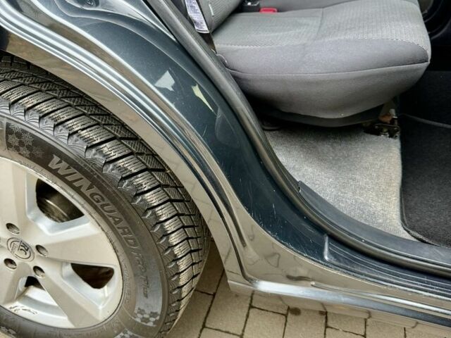 Серый Тойота РАВ 4, объемом двигателя 2 л и пробегом 320 тыс. км за 7700 $, фото 18 на Automoto.ua