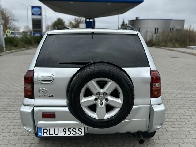 Серый Тойота РАВ 4, объемом двигателя 2 л и пробегом 390 тыс. км за 3850 $, фото 4 на Automoto.ua