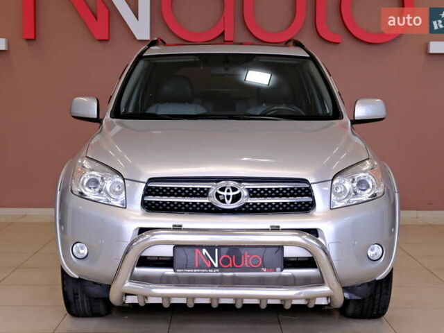 Сірий Тойота РАВ 4, об'ємом двигуна 2.36 л та пробігом 164 тис. км за 9900 $, фото 1 на Automoto.ua