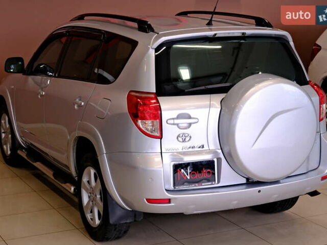 Сірий Тойота РАВ 4, об'ємом двигуна 2.36 л та пробігом 164 тис. км за 9900 $, фото 13 на Automoto.ua