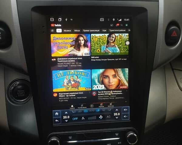 Серый Тойота РАВ 4, объемом двигателя 2.2 л и пробегом 255 тыс. км за 11500 $, фото 62 на Automoto.ua