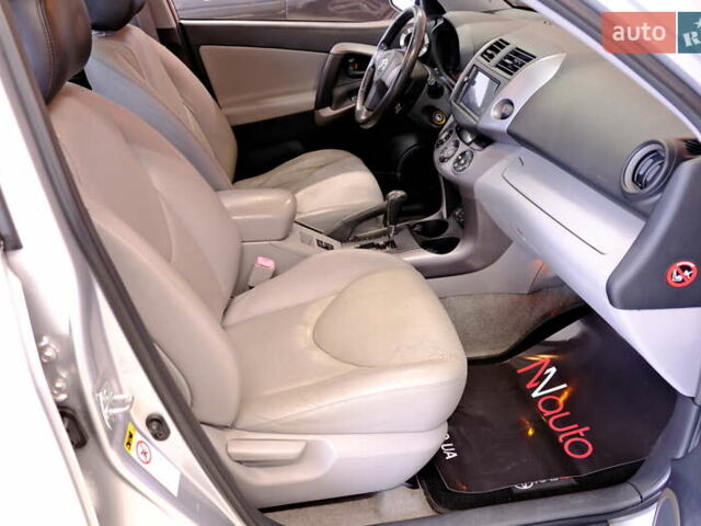 Сірий Тойота РАВ 4, об'ємом двигуна 2.36 л та пробігом 164 тис. км за 9900 $, фото 34 на Automoto.ua