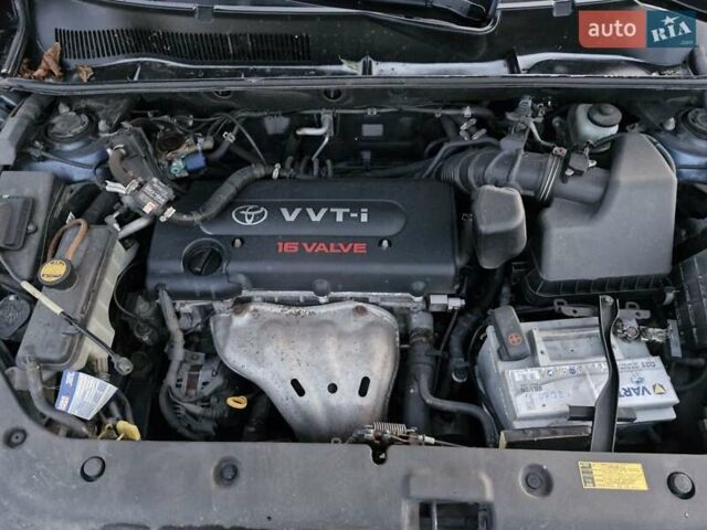 Сірий Тойота РАВ 4, об'ємом двигуна 2 л та пробігом 190 тис. км за 8999 $, фото 17 на Automoto.ua