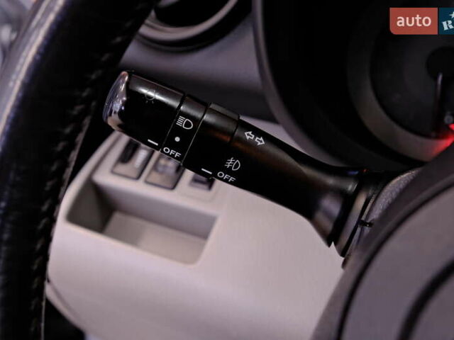 Сірий Тойота РАВ 4, об'ємом двигуна 2.36 л та пробігом 164 тис. км за 9900 $, фото 20 на Automoto.ua