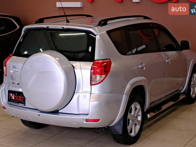 Сірий Тойота РАВ 4, об'ємом двигуна 2.36 л та пробігом 164 тис. км за 9900 $, фото 12 на Automoto.ua