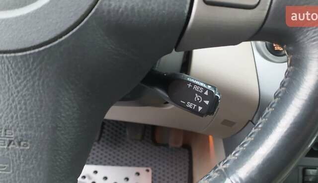 Серый Тойота РАВ 4, объемом двигателя 2.2 л и пробегом 255 тыс. км за 11500 $, фото 49 на Automoto.ua