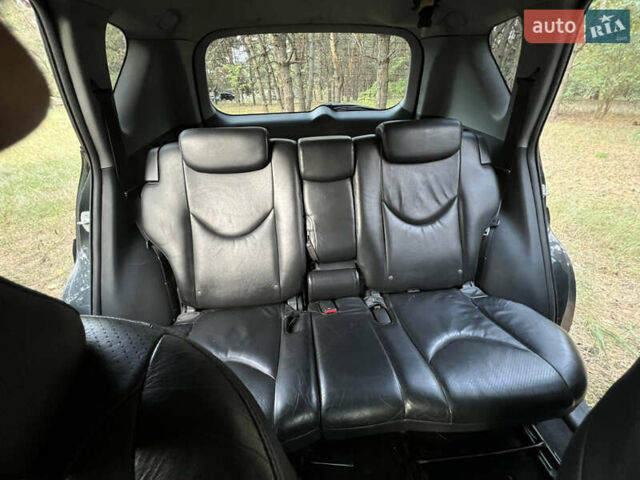 Серый Тойота РАВ 4, объемом двигателя 2.2 л и пробегом 300 тыс. км за 7300 $, фото 4 на Automoto.ua