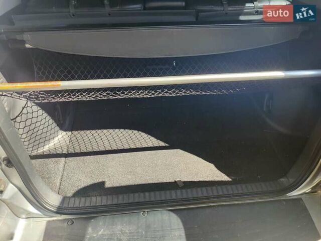Серый Тойота РАВ 4, объемом двигателя 2 л и пробегом 424 тыс. км за 9000 $, фото 14 на Automoto.ua