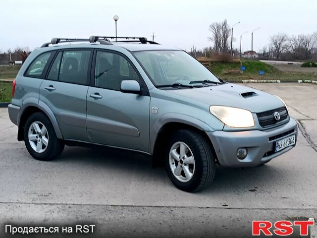 Серый Тойота РАВ 4, объемом двигателя 2 л и пробегом 250 тыс. км за 4250 $, фото 3 на Automoto.ua