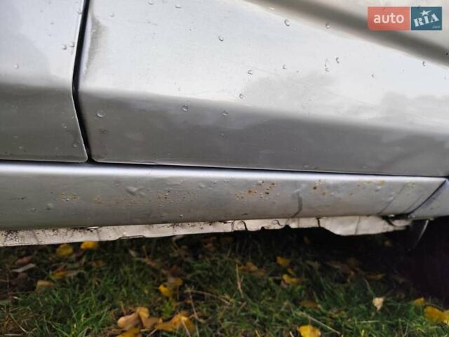 Серый Тойота РАВ 4, объемом двигателя 2.4 л и пробегом 283 тыс. км за 8200 $, фото 16 на Automoto.ua