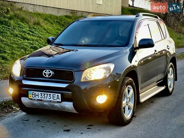 Серый Тойота РАВ 4, объемом двигателя 2 л и пробегом 174 тыс. км за 9600 $, фото 11 на Automoto.ua