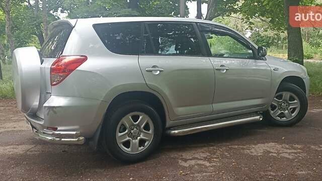 Серый Тойота РАВ 4, объемом двигателя 2.36 л и пробегом 213 тыс. км за 8500 $, фото 34 на Automoto.ua