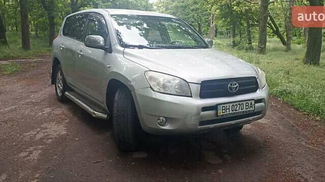 Серый Тойота РАВ 4, объемом двигателя 2.36 л и пробегом 213 тыс. км за 8500 $, фото 37 на Automoto.ua