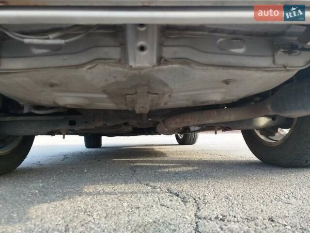 Сірий Тойота РАВ 4, об'ємом двигуна 2 л та пробігом 196 тис. км за 9100 $, фото 22 на Automoto.ua