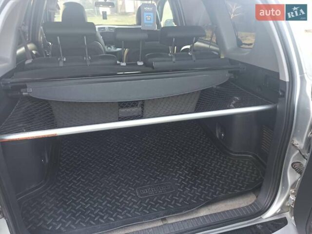 Серый Тойота РАВ 4, объемом двигателя 2.36 л и пробегом 177 тыс. км за 8500 $, фото 9 на Automoto.ua