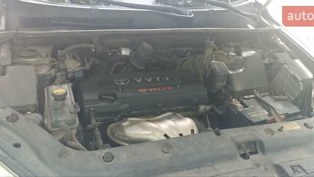 Серый Тойота РАВ 4, объемом двигателя 2.36 л и пробегом 213 тыс. км за 8500 $, фото 17 на Automoto.ua