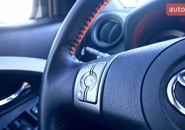 Серый Тойота РАВ 4, объемом двигателя 2 л и пробегом 174 тыс. км за 9600 $, фото 33 на Automoto.ua