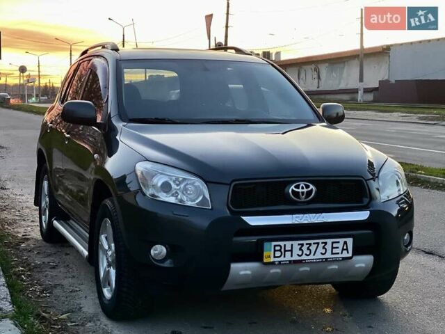 Серый Тойота РАВ 4, объемом двигателя 2 л и пробегом 174 тыс. км за 9600 $, фото 10 на Automoto.ua