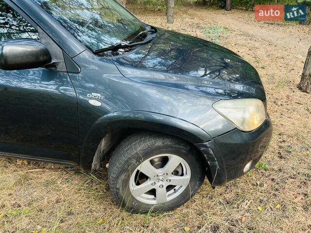 Серый Тойота РАВ 4, объемом двигателя 2.2 л и пробегом 300 тыс. км за 7300 $, фото 14 на Automoto.ua