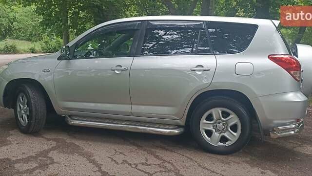 Серый Тойота РАВ 4, объемом двигателя 2.36 л и пробегом 213 тыс. км за 8500 $, фото 30 на Automoto.ua