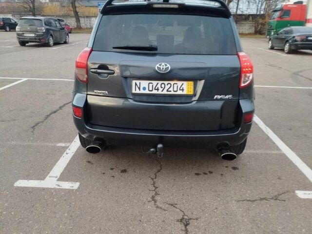 Серый Тойота РАВ 4, объемом двигателя 2.2 л и пробегом 296 тыс. км за 4200 $, фото 6 на Automoto.ua