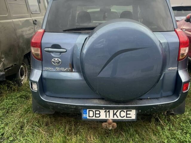 Сірий Тойота РАВ 4, об'ємом двигуна 0 л та пробігом 100 тис. км за 4300 $, фото 1 на Automoto.ua