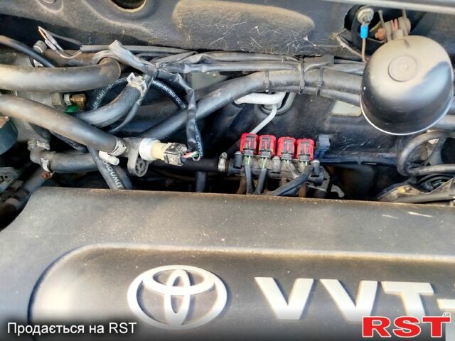 Серый Тойота РАВ 4, объемом двигателя 2 л и пробегом 196 тыс. км за 9100 $, фото 10 на Automoto.ua