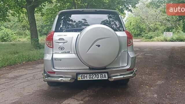 Серый Тойота РАВ 4, объемом двигателя 2.36 л и пробегом 213 тыс. км за 8500 $, фото 32 на Automoto.ua