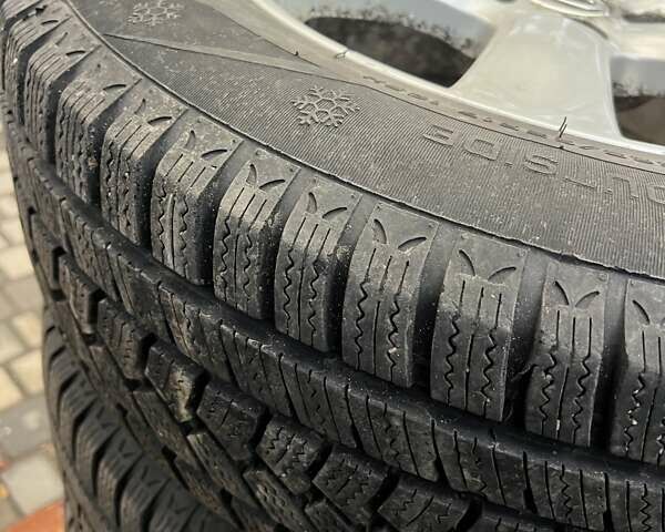 Серый Тойота РАВ 4, объемом двигателя 2.4 л и пробегом 143 тыс. км за 8500 $, фото 33 на Automoto.ua