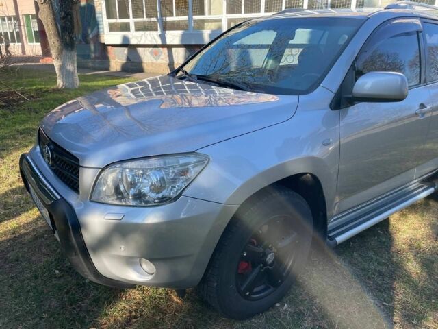 Тойота РАВ 4 2007 в Василькове на Automoto.ua Серый Тойота РАВ 4, объемом двигателя 2 л и пробегом 195 тыс. км за 10200 $, фото 18 на Automoto.ua