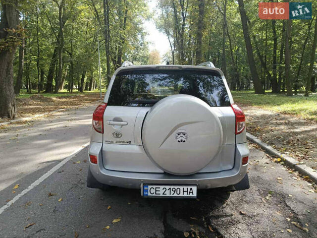 Серый Тойота РАВ 4, объемом двигателя 2 л и пробегом 214 тыс. км за 9000 $, фото 6 на Automoto.ua