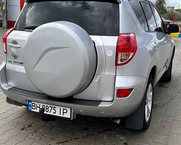 Сірий Тойота РАВ 4, об'ємом двигуна 2.2 л та пробігом 244 тис. км за 9500 $, фото 11 на Automoto.ua