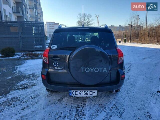 Серый Тойота РАВ 4, объемом двигателя 2.23 л и пробегом 280 тыс. км за 9300 $, фото 2 на Automoto.ua