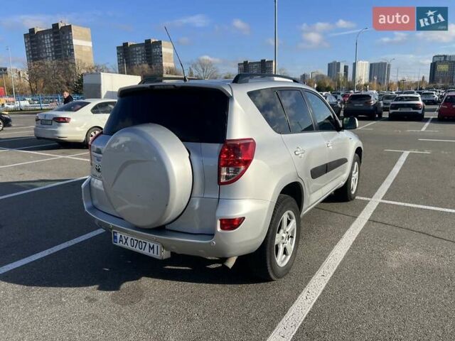 Серый Тойота РАВ 4, объемом двигателя 2.23 л и пробегом 279 тыс. км за 10100 $, фото 5 на Automoto.ua