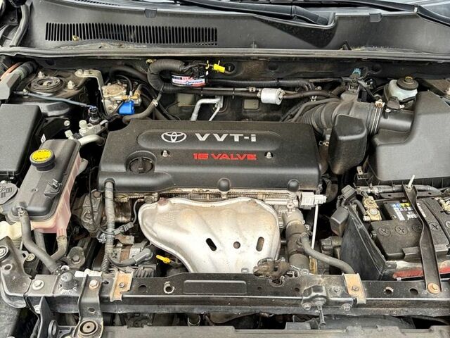 Серый Тойота РАВ 4, объемом двигателя 1.6 л и пробегом 230 тыс. км за 9400 $, фото 5 на Automoto.ua