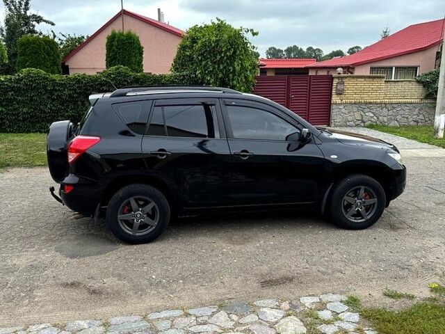 Серый Тойота РАВ 4, объемом двигателя 1.6 л и пробегом 230 тыс. км за 9400 $, фото 9 на Automoto.ua