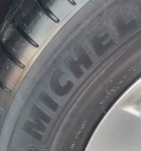 Сірий Тойота РАВ 4, об'ємом двигуна 2.4 л та пробігом 190 тис. км за 14400 $, фото 12 на Automoto.ua