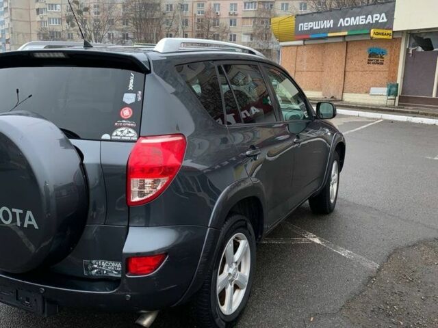 Серый Тойота РАВ 4, объемом двигателя 0 л и пробегом 340 тыс. км за 6958 $, фото 1 на Automoto.ua