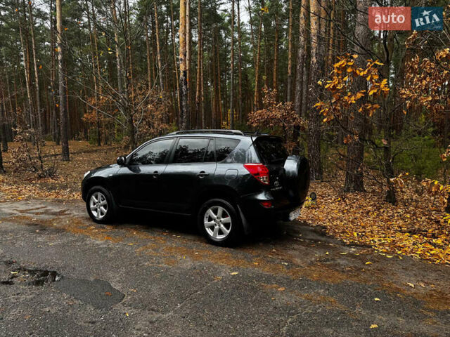 Серый Тойота РАВ 4, объемом двигателя 2 л и пробегом 232 тыс. км за 11500 $, фото 45 на Automoto.ua