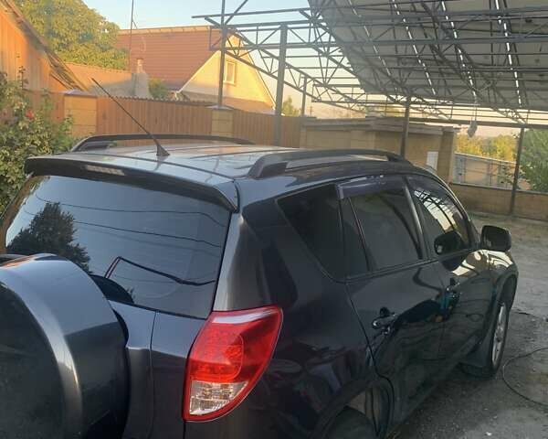 Серый Тойота РАВ 4, объемом двигателя 2 л и пробегом 241 тыс. км за 11000 $, фото 9 на Automoto.ua